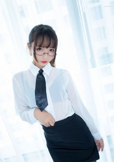 久久伊人热精品老鸭窝_BD高清欧美在线观看