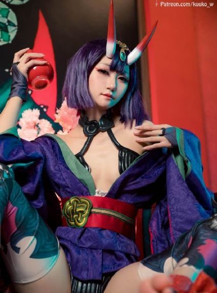 欧美长发女模写真_BD韩语免费在线播放