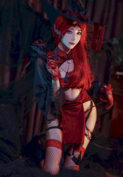 厨房里抱着岳丰满大屁股玉梅_BD电视剧在线观看