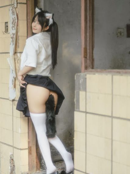 香港三级2018在线_加长未删减版在线观看