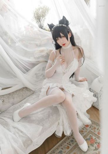 激情全身裸吻胸_BD韩语高清在线