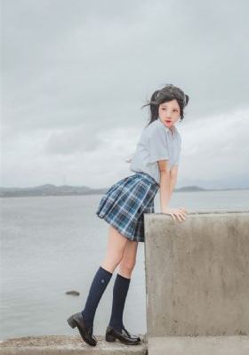 欧美性感睡衣_BD国语免费电视剧