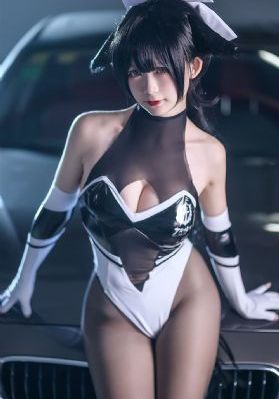 欧美最时尚的女模街拍_1080高清免费观看